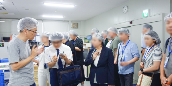 HP_factory_tour_corp_02